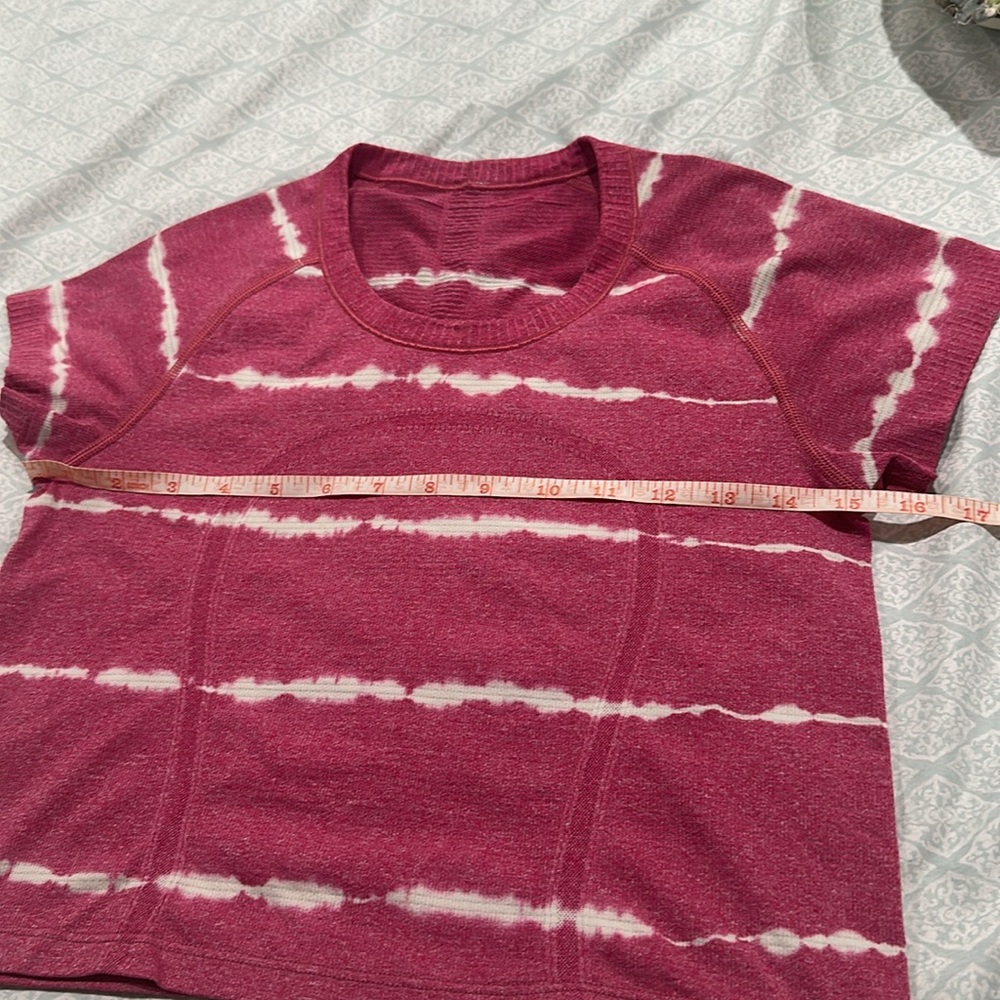 Lulu🍋 swiftly crop top Pink Tie-Dye size 6 - Picture 4 of 6
